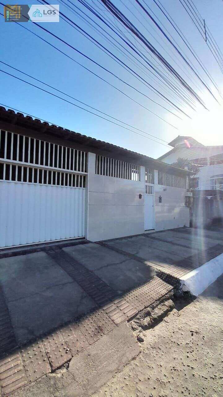 Casa à venda em Vila Velha, ARAÇAS, com 3 quartos, 150mtm² - LGS Corretor