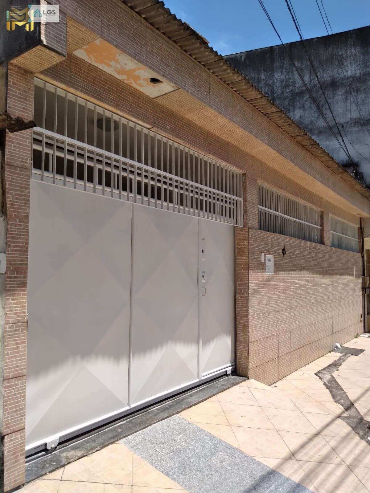 Casa à venda em Vila Velha, ILHA DOS BENTOS, com 2 quartos, 100mtm² - LGS Corretor